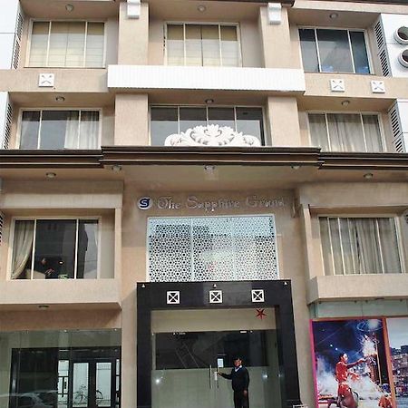 The Sapphire Grand Hotel Varanasi Exterior photo
