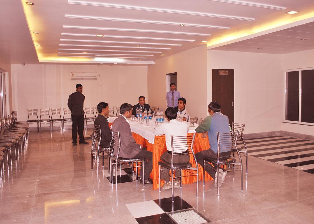 The Sapphire Grand Hotel Varanasi Exterior photo
